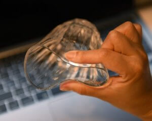 シリコングラス