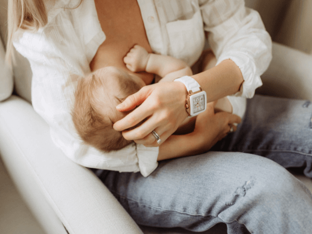 授乳中カフェイン取りすぎたら赤ちゃんに発達障害の影響も?1日の摂取量と注意点を解説