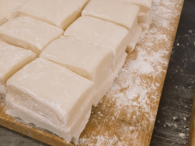 餅のカビを食べたらどうなる?